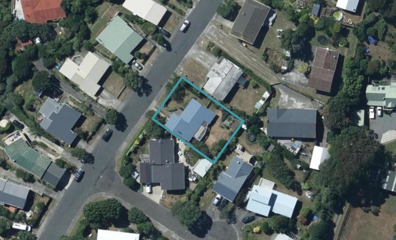 38 Sea Vista Drive, Pukerua Bay, Porirua - Carousel 1