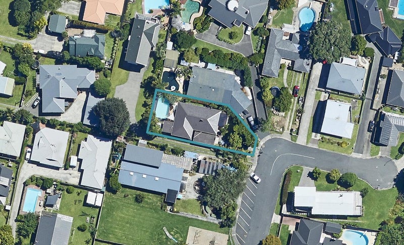 28A Karaka Road, Otumoetai, Tauranga - Carousel 1