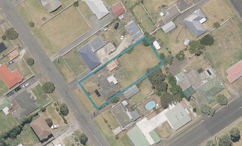 30 Hood Street, Castlecliff, Whanganui - Carousel 1