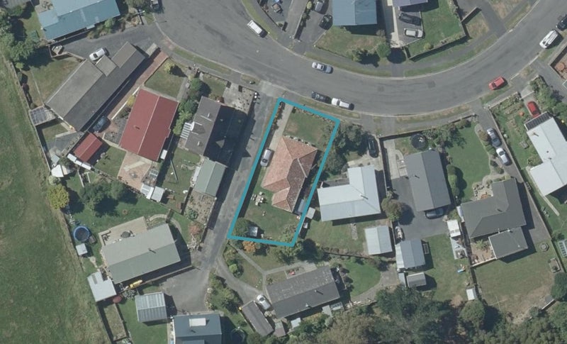 17 Dakota Place, Waldronville, Dunedin - Carousel 1