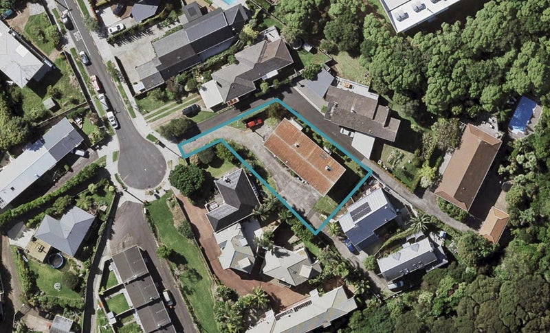 10 Colenso Place, Mission Bay, Auckland - Carousel 1