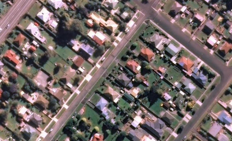 19 Centennial Avenue, Milton - Carousel 1