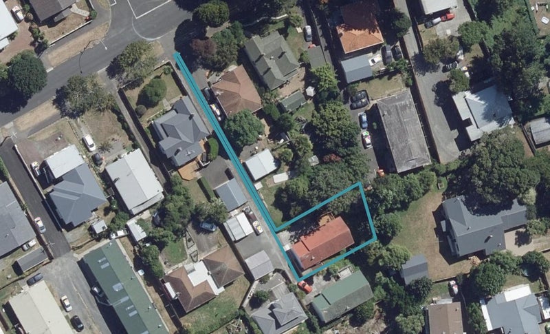 14D Te Aroha Street, Hamilton East, Hamilton - Carousel 1