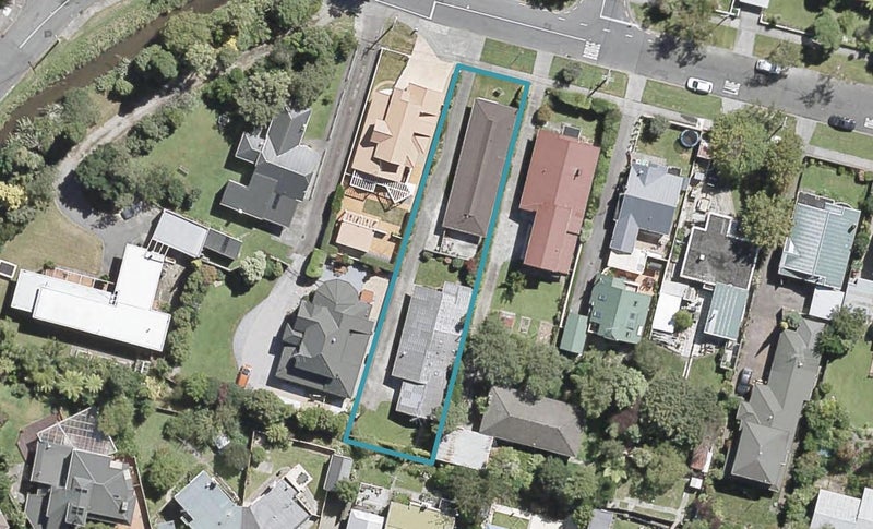 2/42 Norton Park Avenue, Fairfield, Lower Hutt - Carousel 1