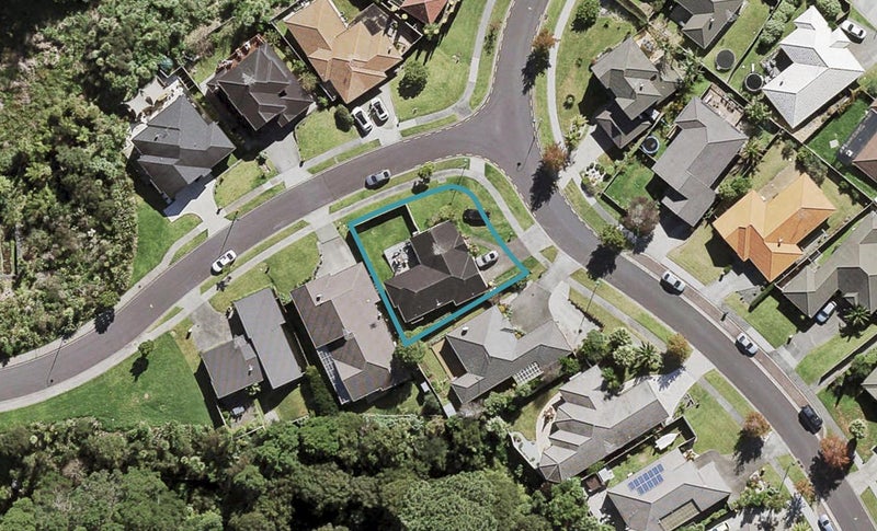 60 Bluebird Crescent, Unsworth Heights, Auckland - Carousel 1