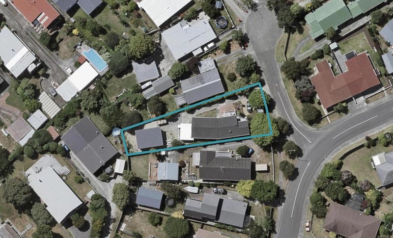 89 Eatwell Avenue, Paraparaumu Beach, Paraparaumu - Carousel 1