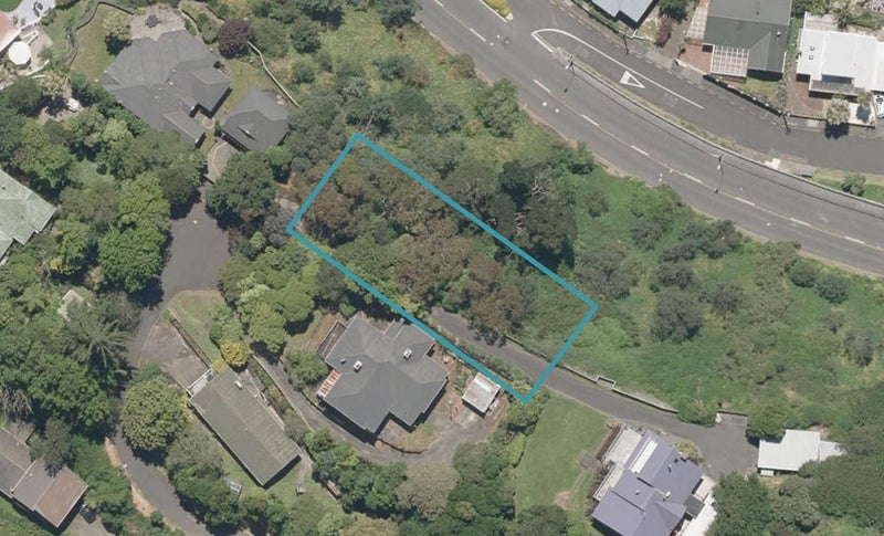 1 Allison Street, Durie Hill, Whanganui - Carousel 1