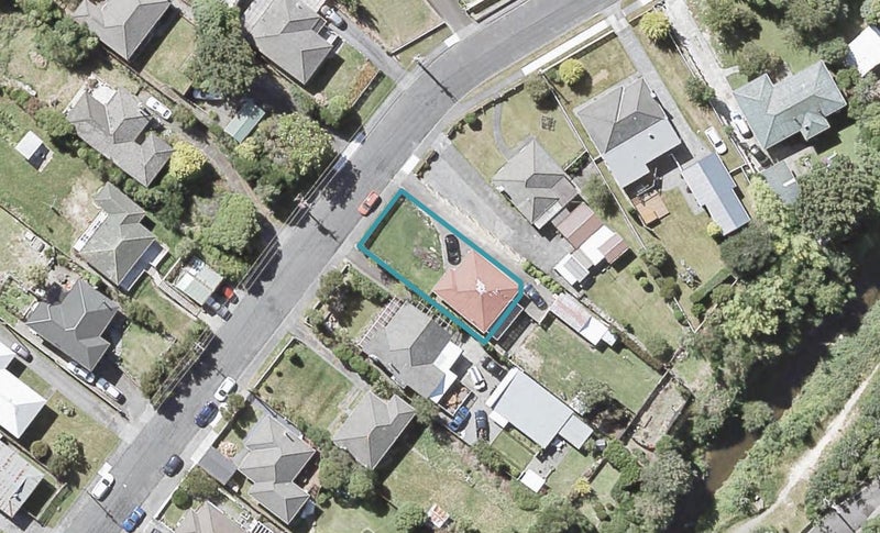 39B Stanley Street, Wainuiomata, Lower Hutt - Carousel 1
