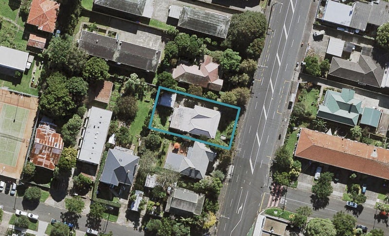 379 Sandringham Road, Sandringham, Auckland - Carousel 1