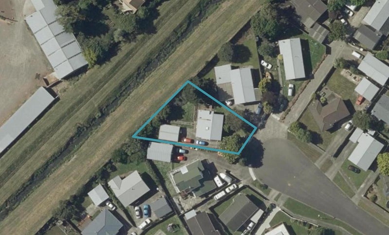 23 Cedar Grove, Highbury, Palmerston North - Carousel 1
