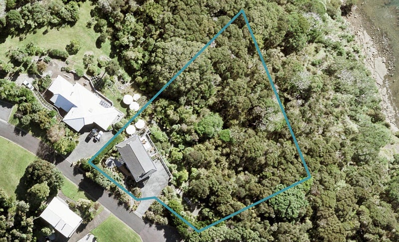 43 Puriri Place, Sandspit, Warkworth - Carousel 1