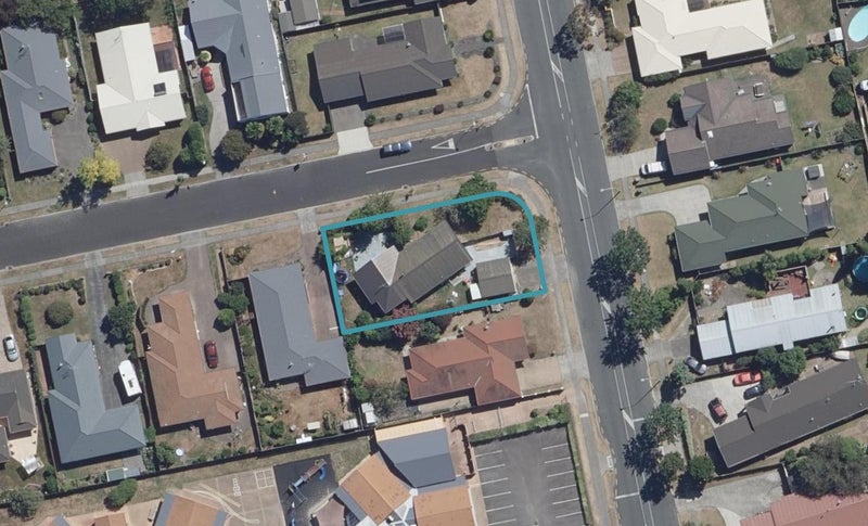65 Ashurst Avenue, Pukete, Hamilton - Carousel 1