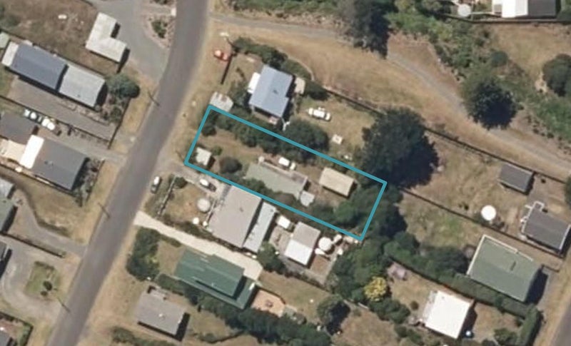 132 Park Avenue, Waitārere Beach, Levin - Carousel 1
