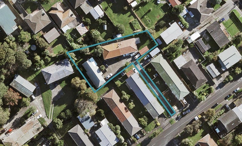1/5 Laburnum Road, New Windsor, Auckland - Carousel 1
