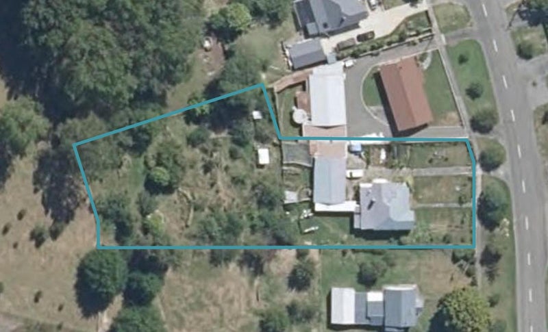9 Ongo Road, Hunterville - Carousel 1