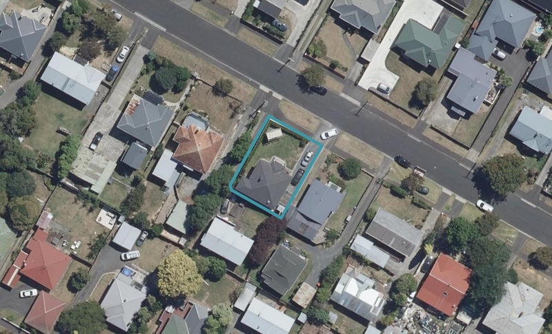 27 Hinau Street, Maeroa, Hamilton - Carousel 1