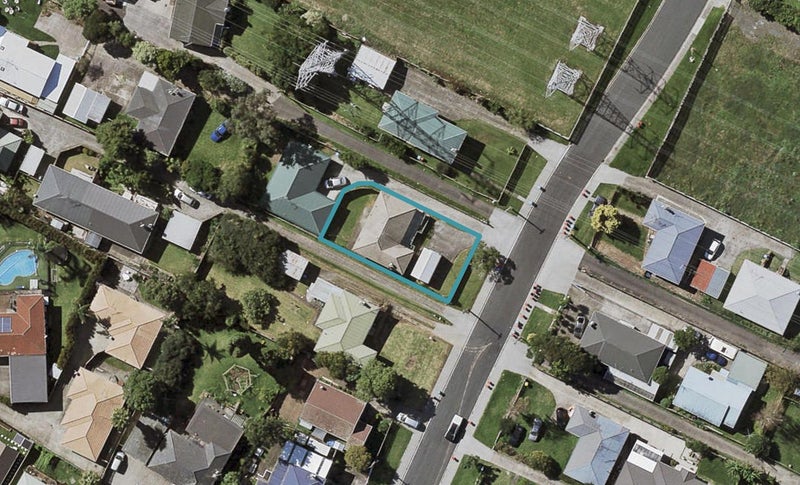 9 Jarman Road, Mount Wellington, Auckland - Carousel 1