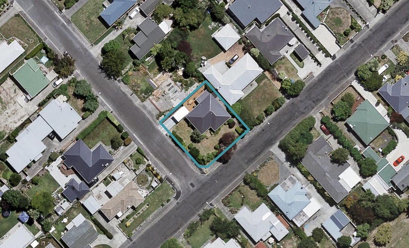 25 Anzac Avenue, Onekawa, Napier - Carousel 1