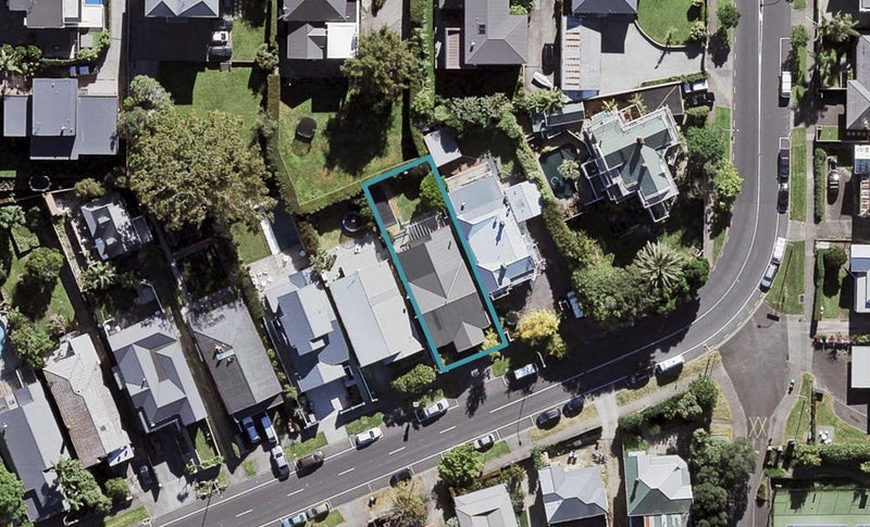 5 West End Road, Herne Bay, Auckland - Carousel 1