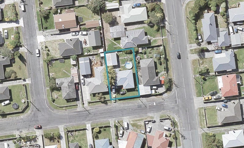 4 Donnelley Drive, Wainuiomata, Lower Hutt - Carousel 1