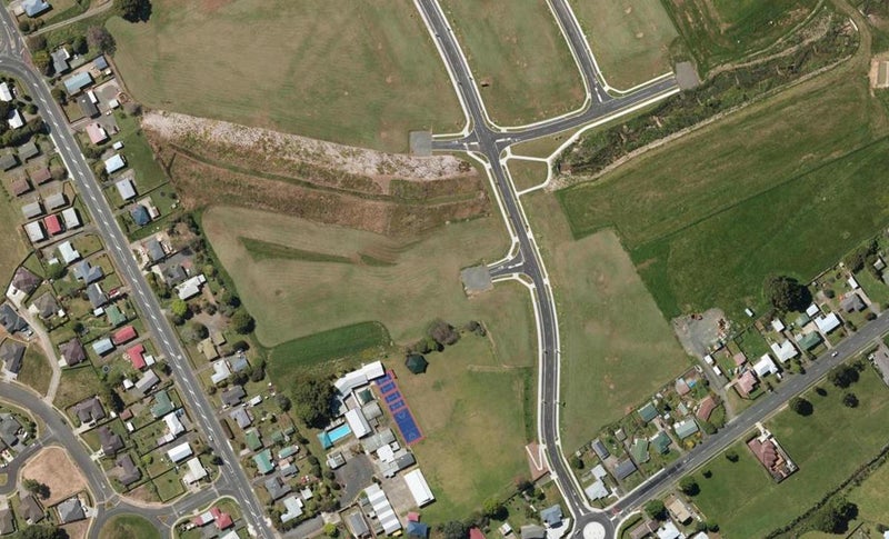 6 Okaihau Place, Tikipunga, Whangarei - Carousel 1