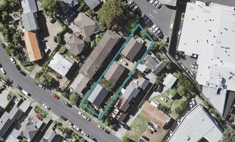 1/7 Campbell Road, Takapuna, Auckland - Carousel 1