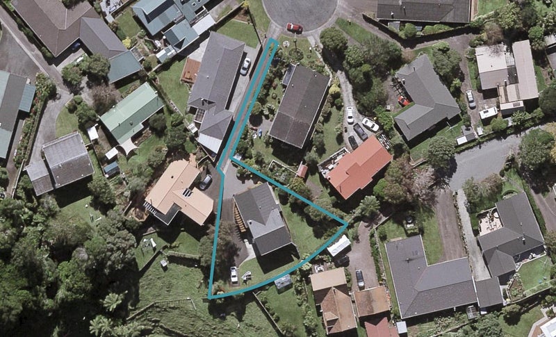 18B John Guthrie Place, Merrilands, New Plymouth - Carousel 1