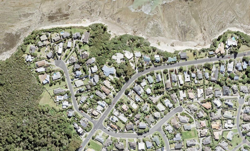 1254 Whangaparaoa Road, Gulf Harbour, Whangaparāoa - Carousel 1