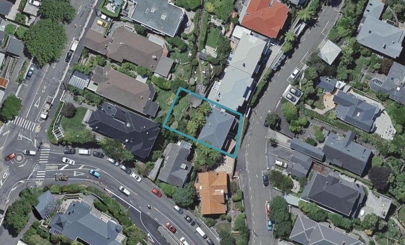 44 Rawhiti Terrace, Kelburn, Wellington - Carousel 1