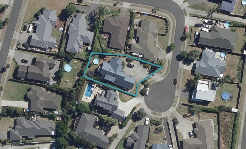 10 Westview Place, Western Heights, Hamilton - Carousel 1
