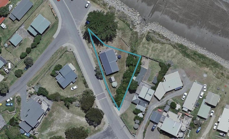 101 Jetty Road, Castlepoint, Tīnui - Carousel 1
