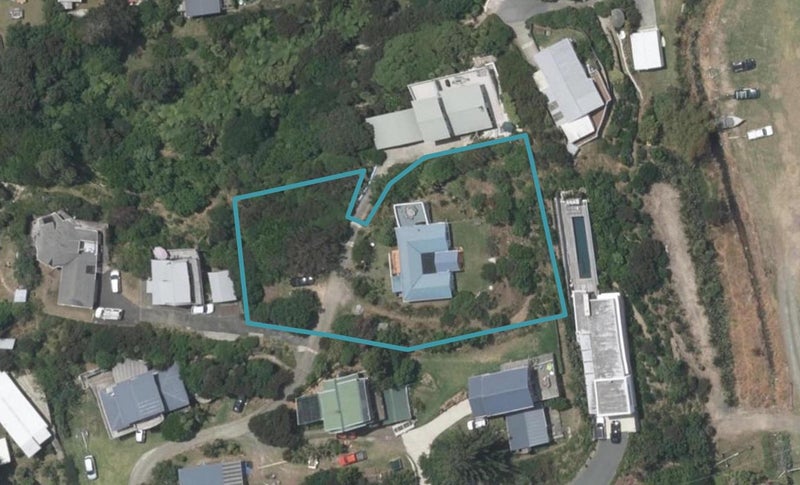 45 Olsen Avenue, Mangawhai Heads, Mangawhai - Carousel 1