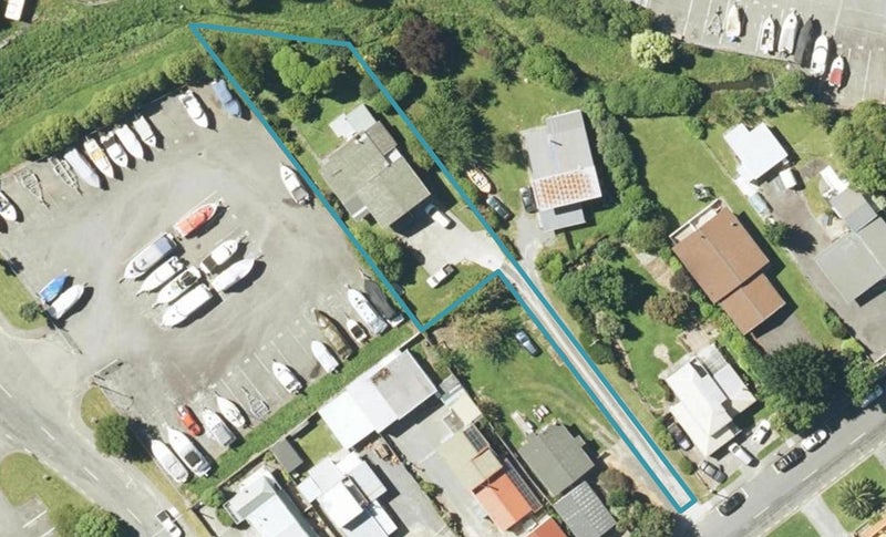 64A Beach Road, Waikawa, Picton - Carousel 1