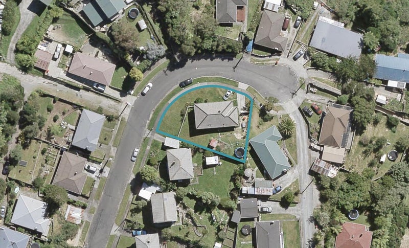 56 Bird Grove, Stokes Valley, Lower Hutt - Carousel 1
