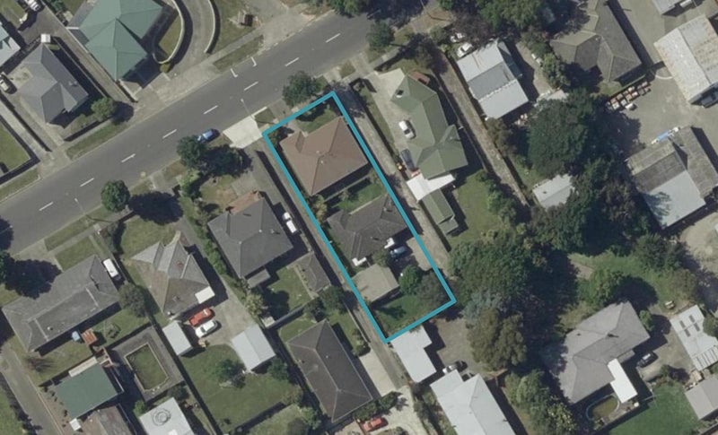 300 Tremaine Avenue, Takaro, Palmerston North - Carousel 1