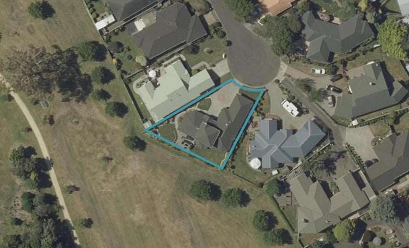 10 Flemington Lane, Awapuni, Palmerston North - Carousel 1
