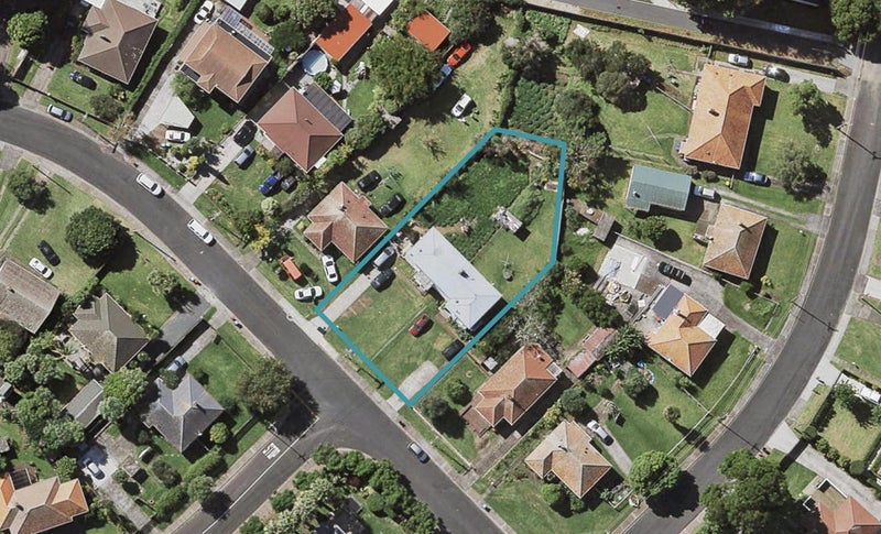 21 Alamein Road, Panmure, Auckland - Carousel 1