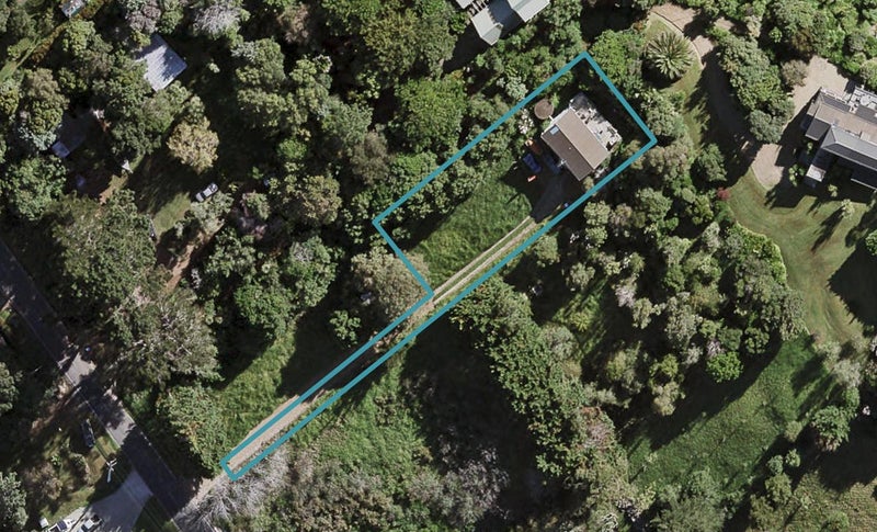 410A Sea View Road, Onetangi, Waiheke Island - Carousel 1