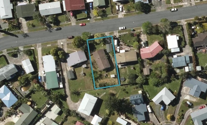 15 West View Crescent, Onerahi, Whangarei - Carousel 1