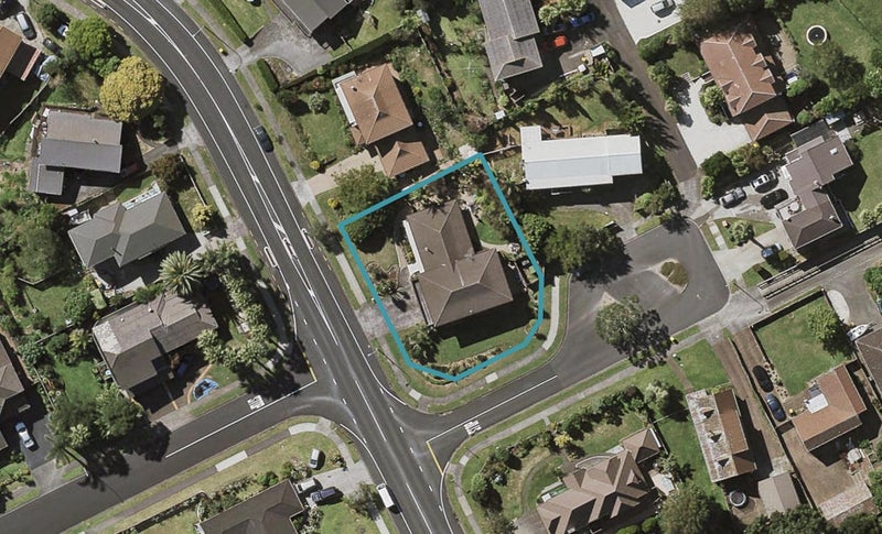 32 Goodwood Drive, Goodwood Heights, Auckland - Carousel 1