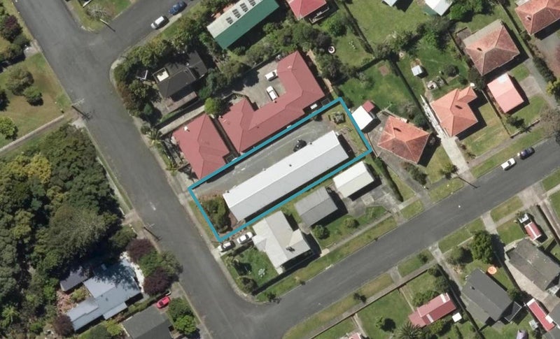 16 Kauika Road, Avenues, Whangārei - Carousel 1