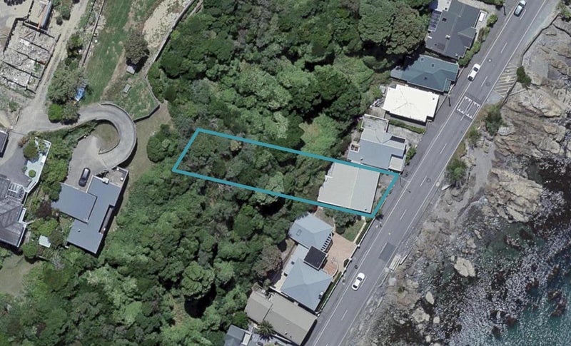 297 Karaka Bay Road, Karaka Bays, Wellington - Carousel 1