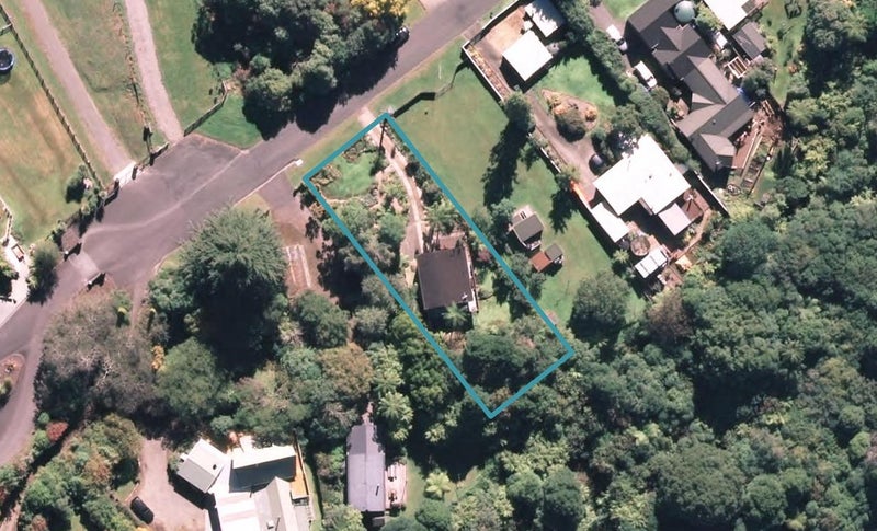 16 Te Mu Road, Lake Tarawera, Rotorua - Carousel 1