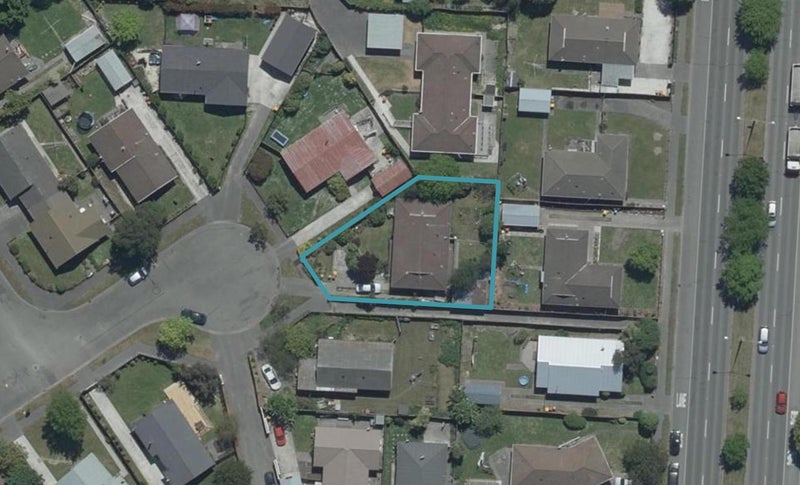 19 Saunders Place, Redwood, Christchurch - Carousel 1