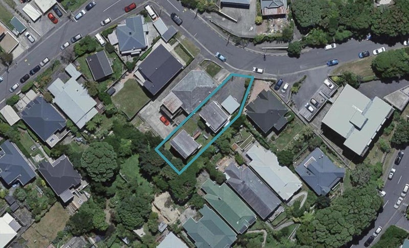 1/11 Konini Road, Hataitai, Wellington - Carousel 1