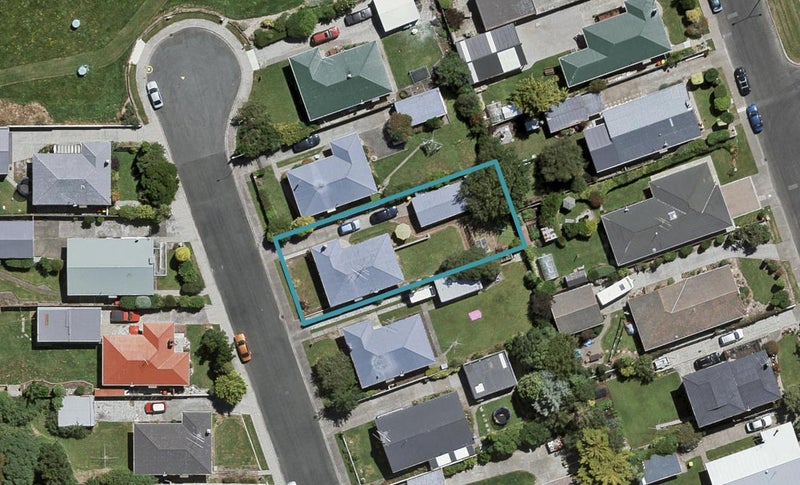 13 Roseburn Place, Hargest, Invercargill - Carousel 1
