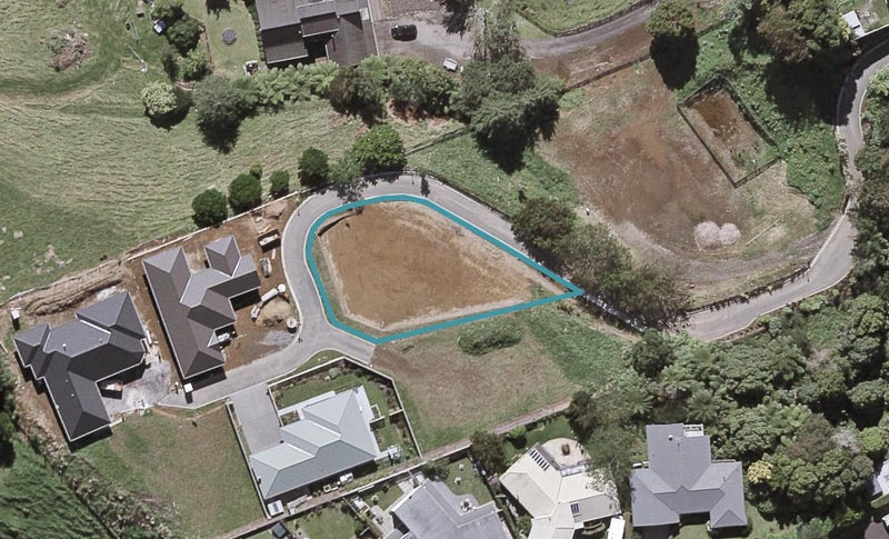 1 Greenridge Lane, Merrilands, New Plymouth - Carousel 1