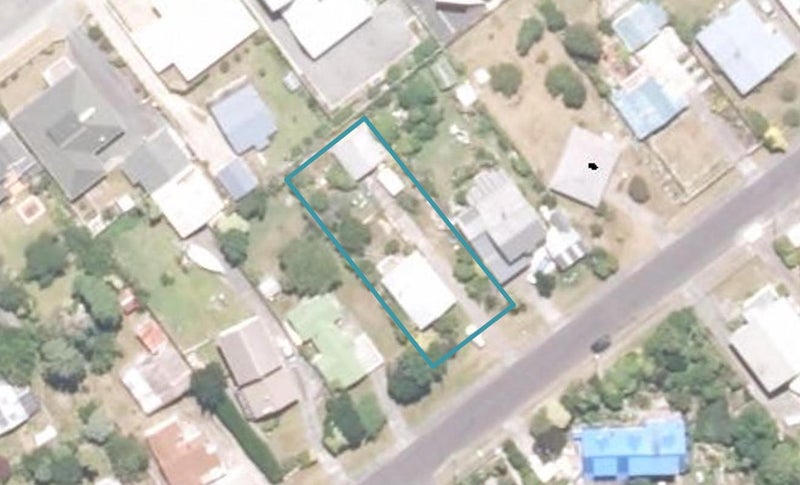 32 Cook Street, Carters Beach, Westport - Carousel 1