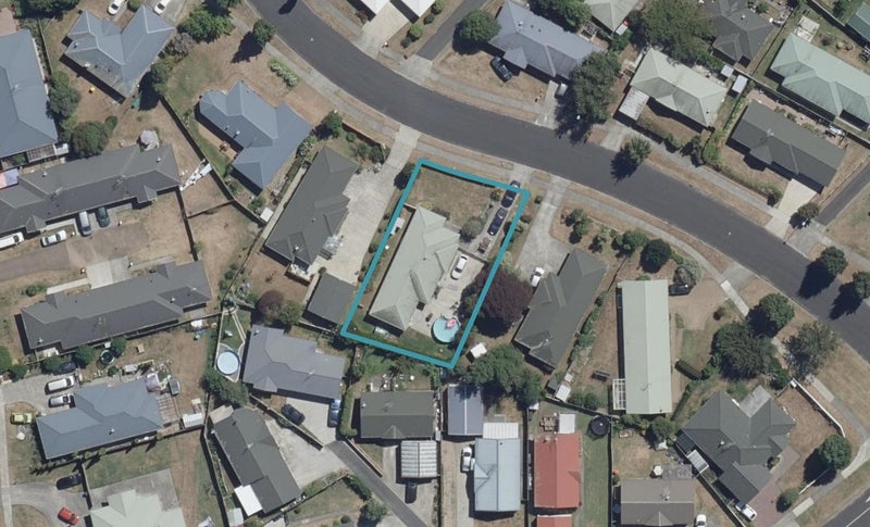 23 Catalina Drive, Melville, Hamilton - Carousel 1