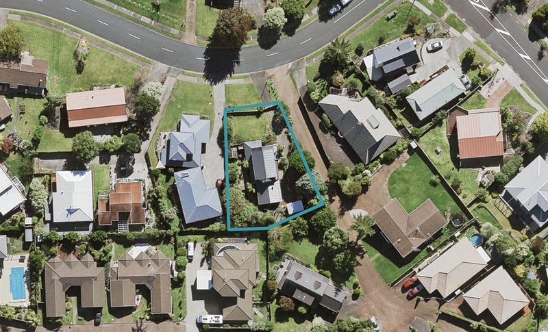 18 Bronzewing Terrace, Unsworth Heights, Auckland - Carousel 1